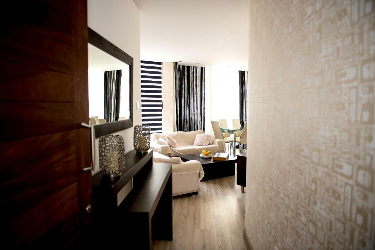 Sophia Court Apartment Larnaca Eksteriør billede